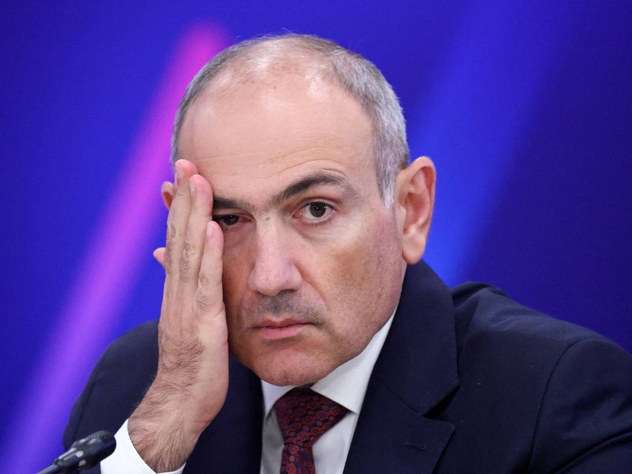 Лукашенко пошутил над Пашиняном