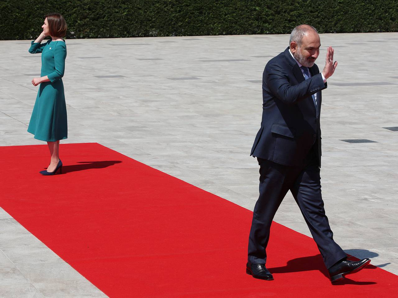 Лидер страны ЕАЭС пообщался на английском с Санду