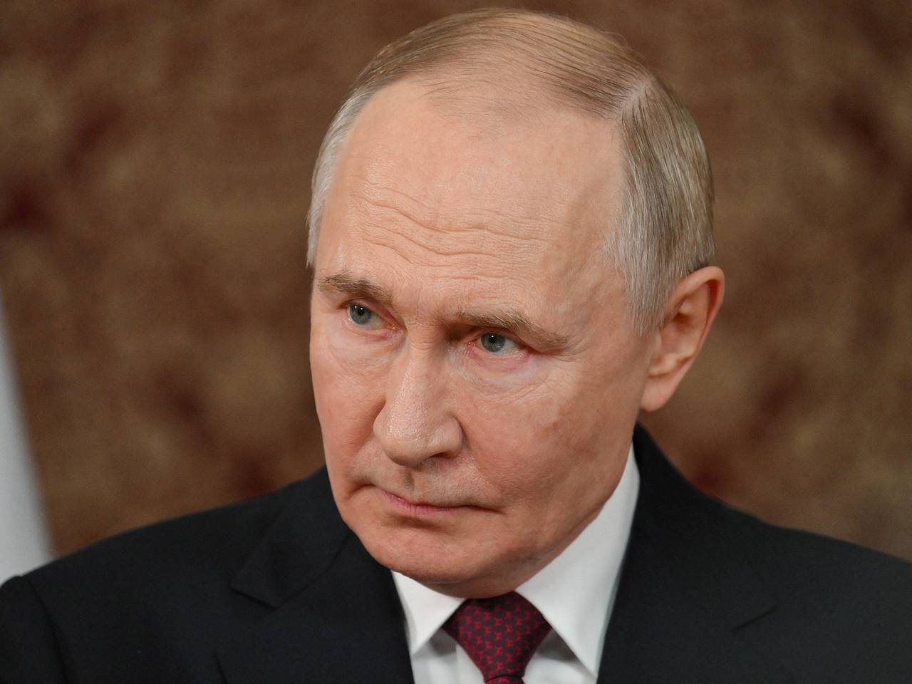 В Кремле раскрыли темы переговоров Путина и нового лидера Сирии