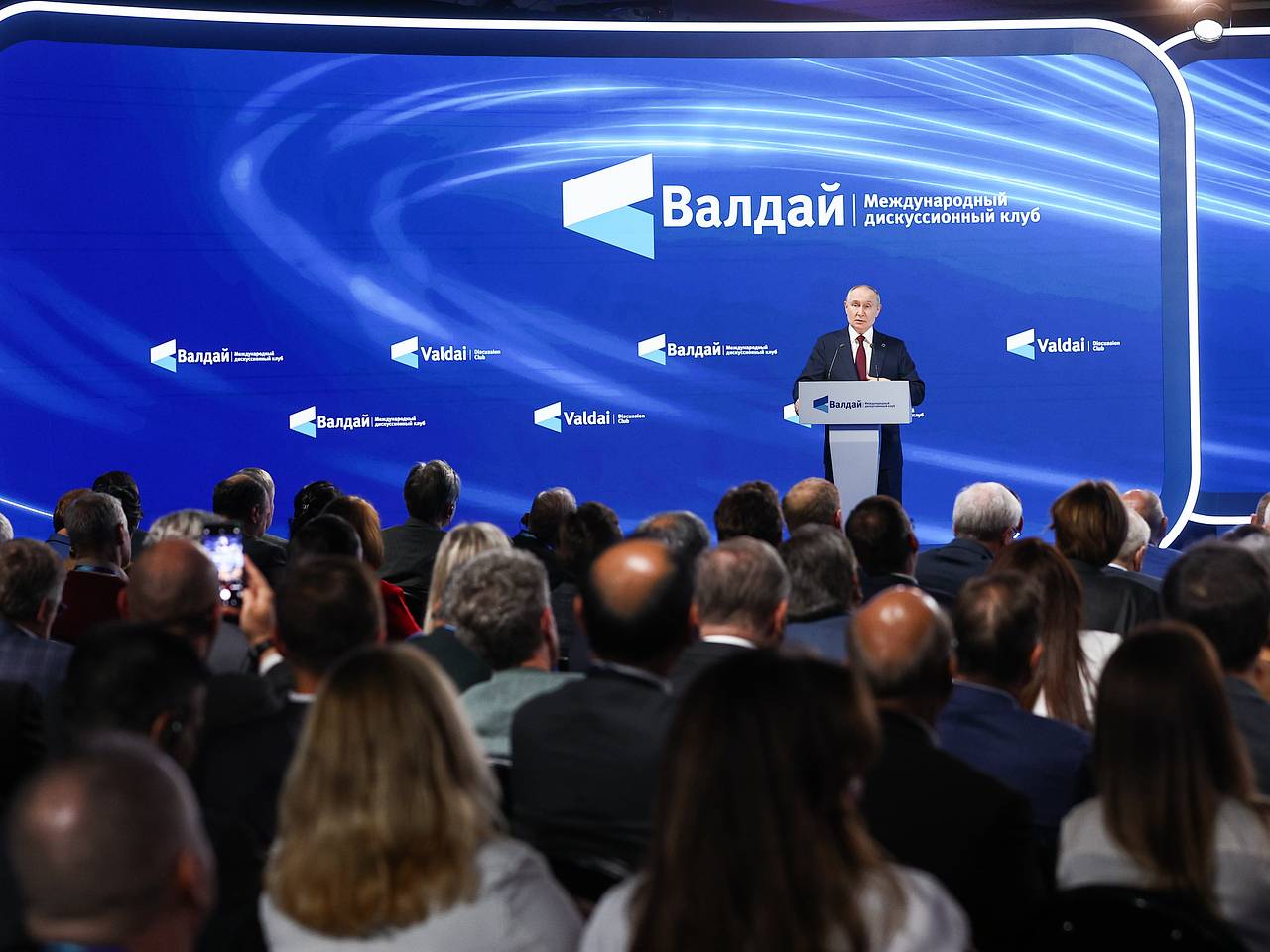 Путин указал на «полный крах» планов Запада против России
