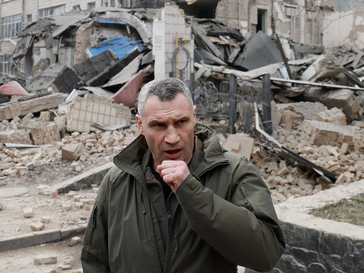 Кличко призвал жителей Киева приготовиться к новому удару