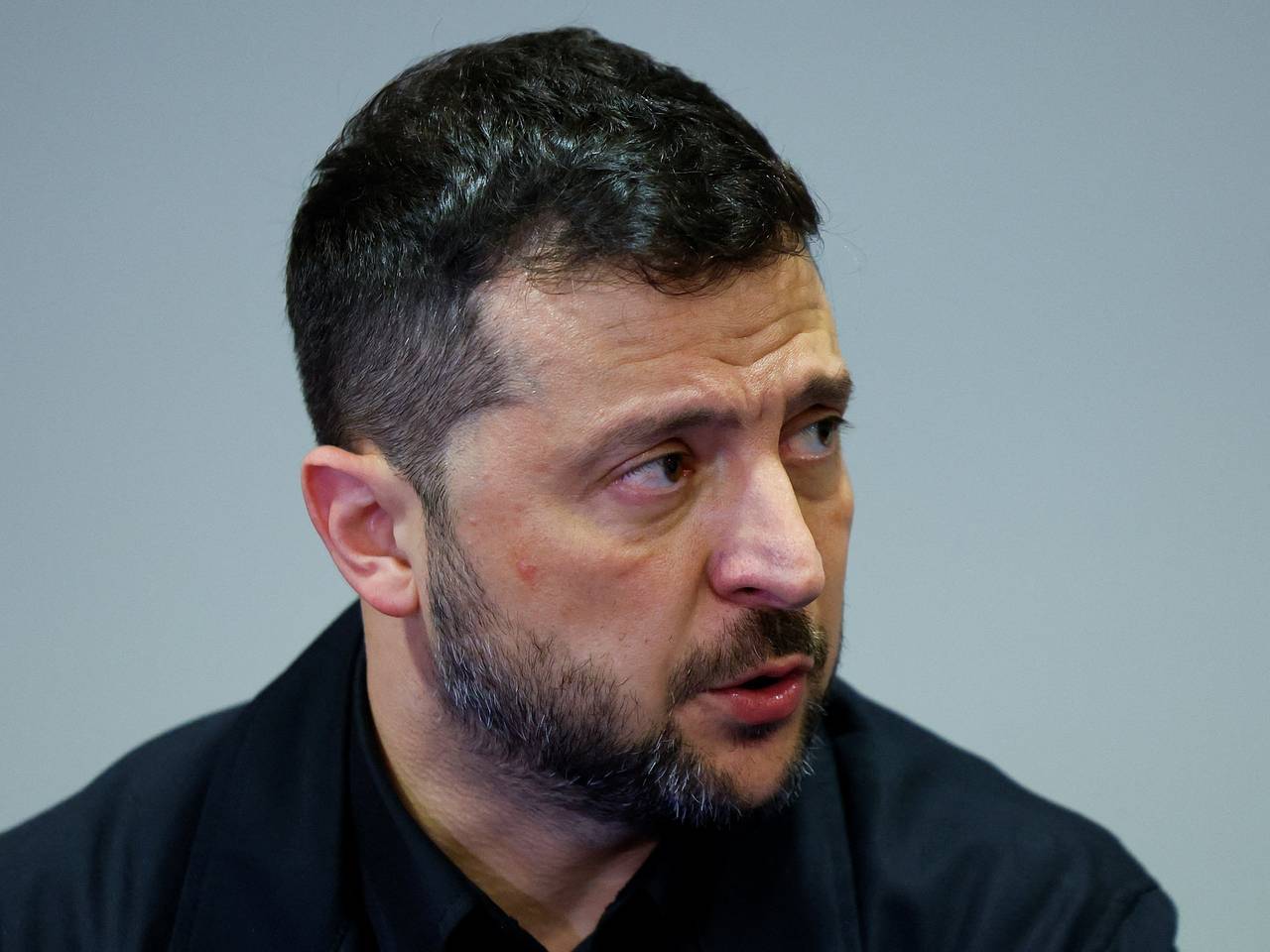 Зеленский присвоил звание Героя Украины убитому депутату