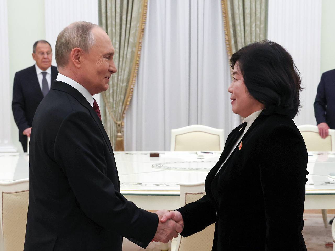 Путин встретился с главой МИД КНДР