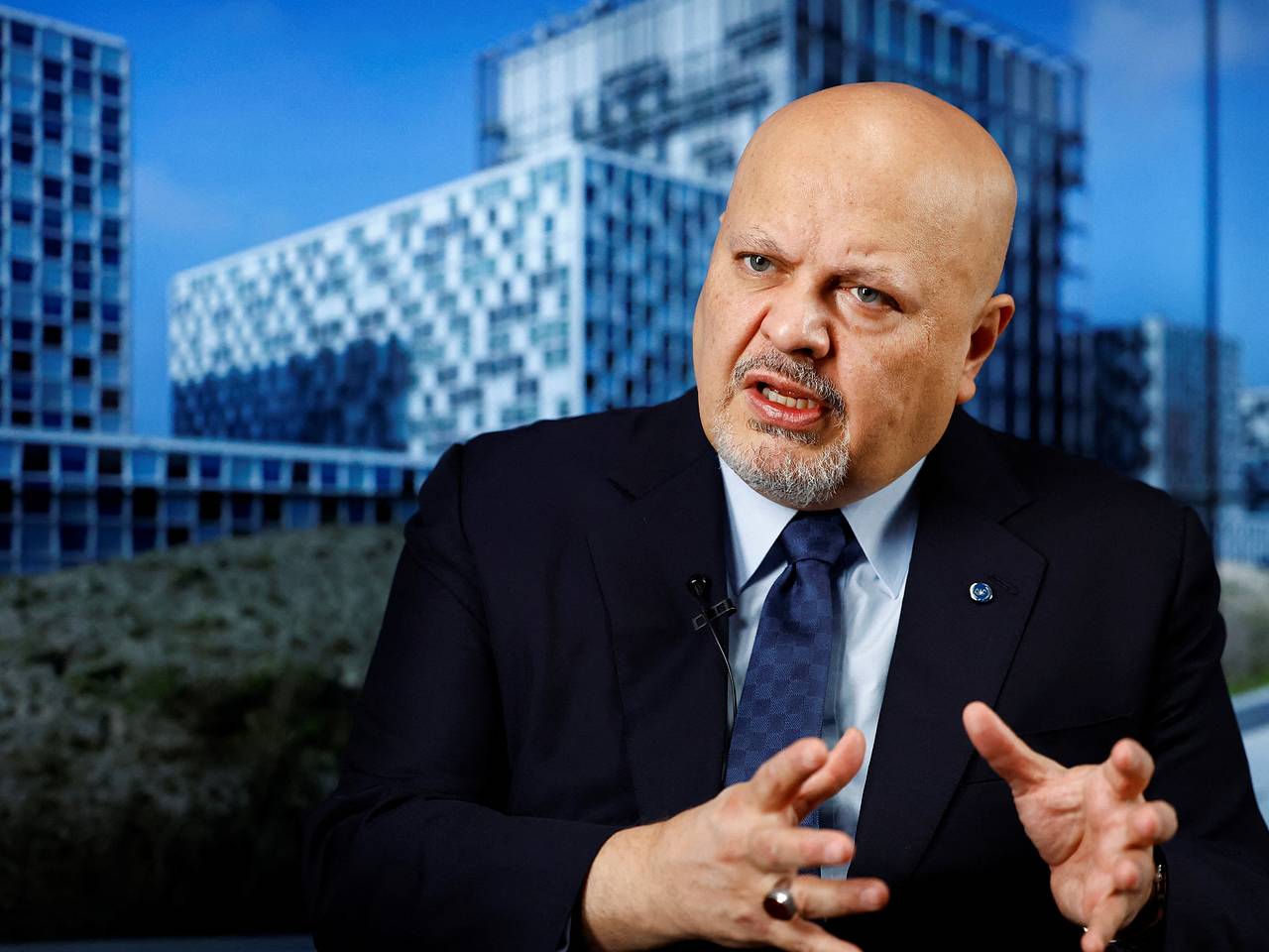 Запросившего ордер на «арест» Путина прокурора МУС отстранили