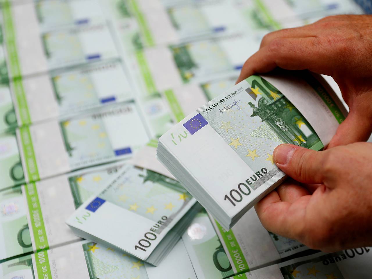 В ЕС высказались о сроках изъятия российских активов для Украины