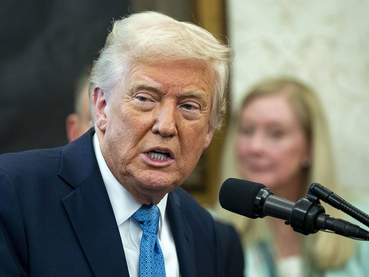 Трамп захотел решить многие проблемы на встрече с Си Цзиньпином