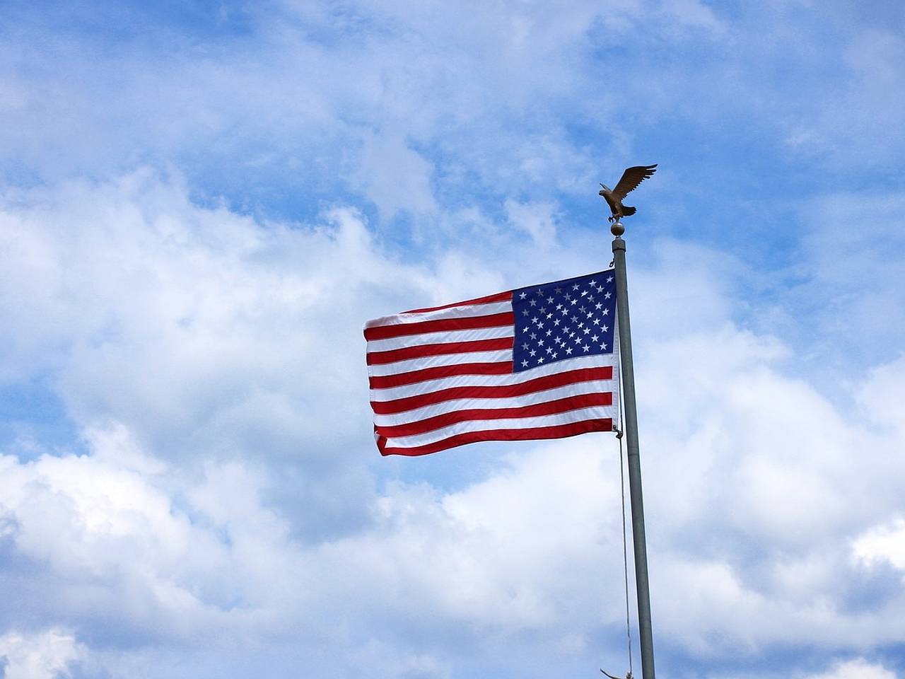 Корабли США подошли к Венесуэле на расстояние удара