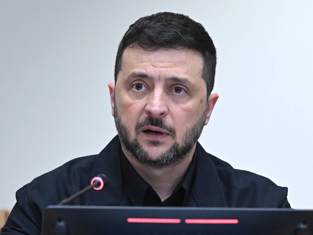 Зеленский оценил объем производства Украиной ракет и дронов