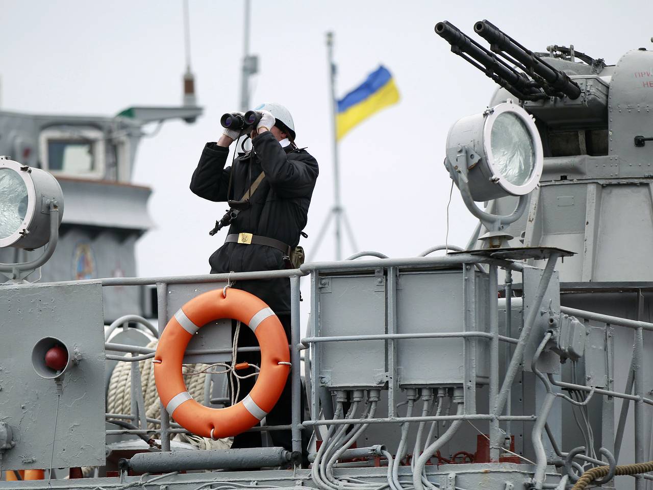 Рада одобрила отправку моряков на украинские корабли в портах НАТО