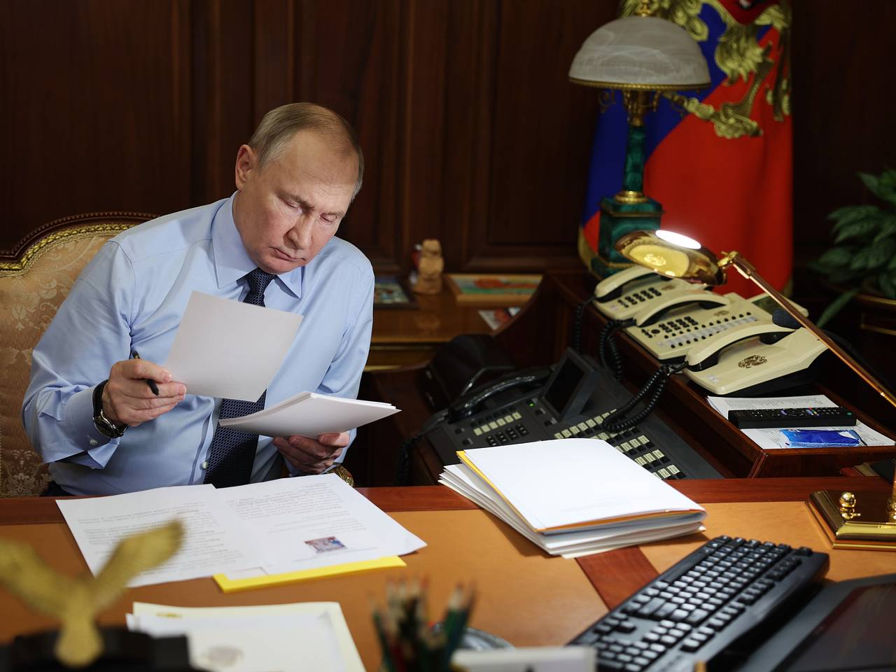 В Кремле оценили возможность разговора Путина с иностранным лидером