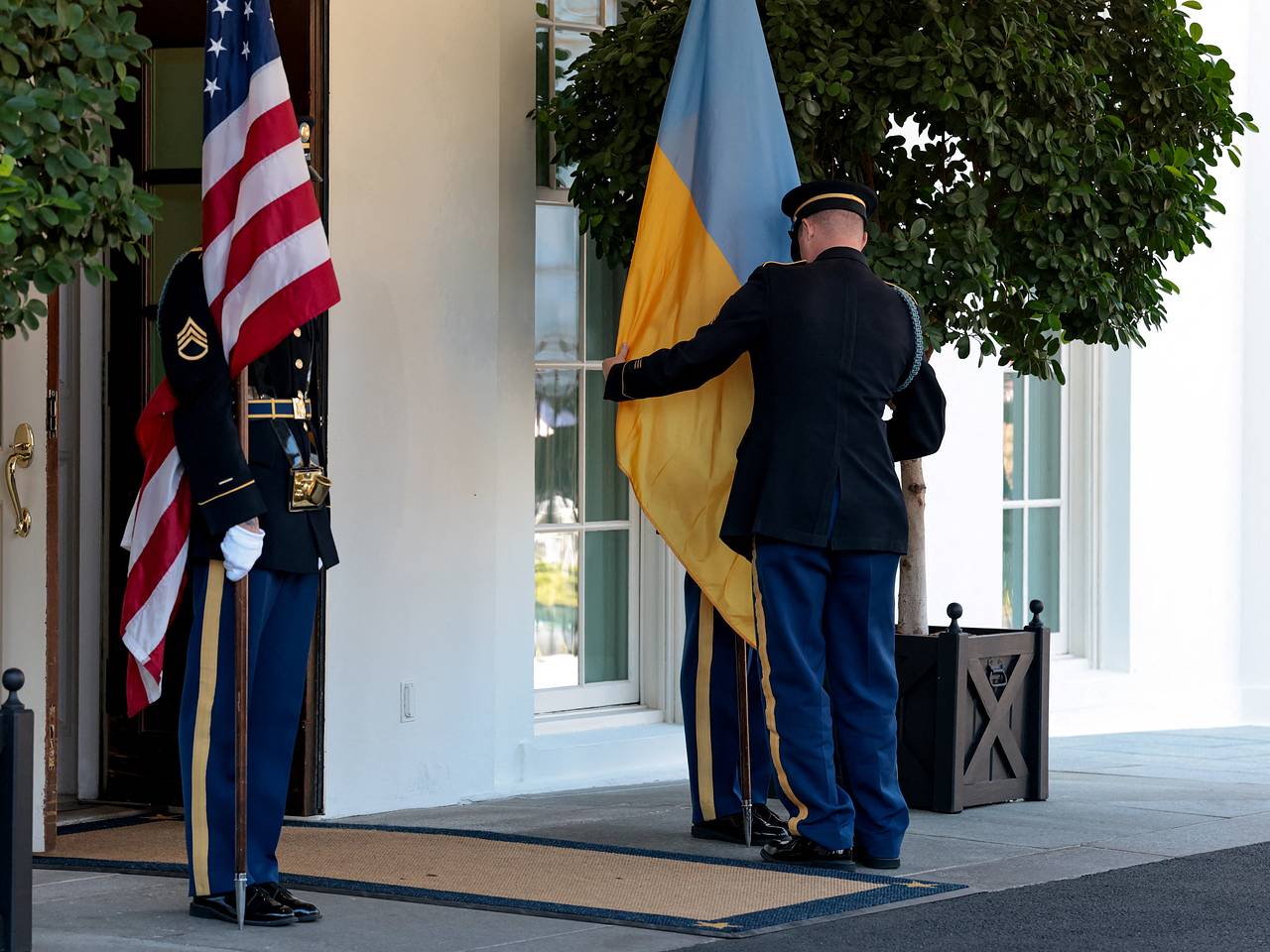 Зеленский приехал к Трампу