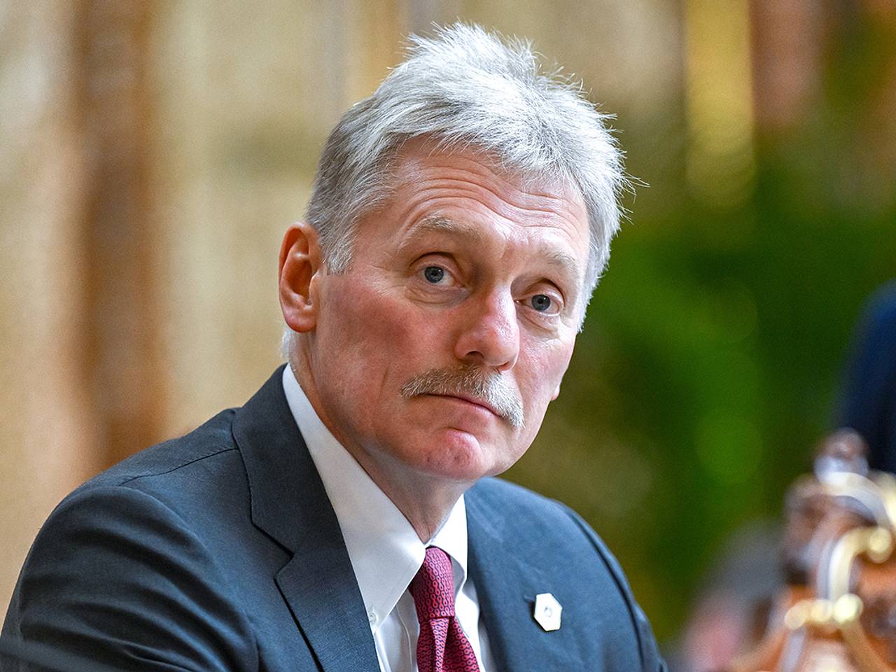 Песков раскрыл отношение Путина к «самому жалкому лидеру»