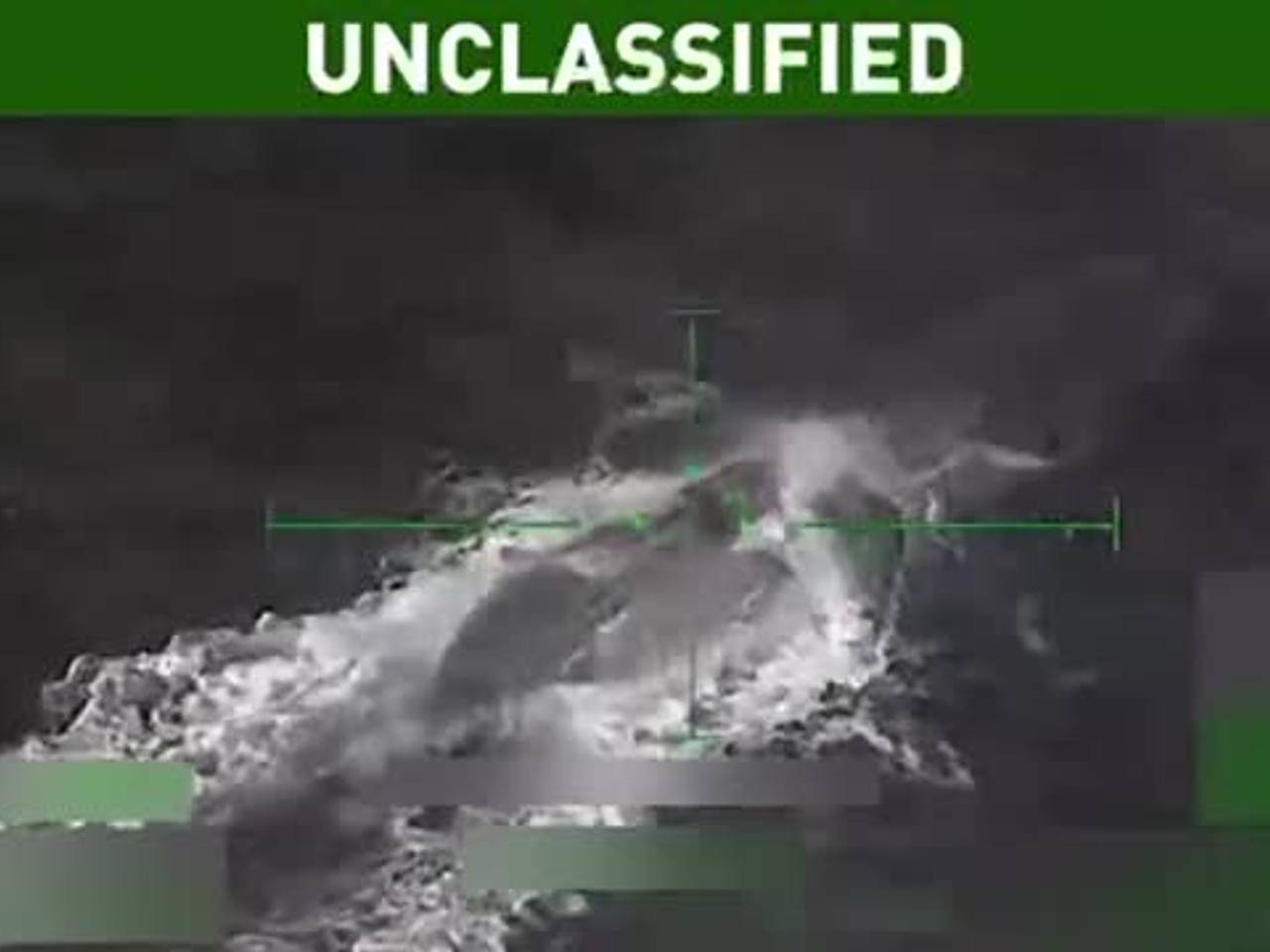 Трамп показал видео уничтожения подводной лодки наркокартеля