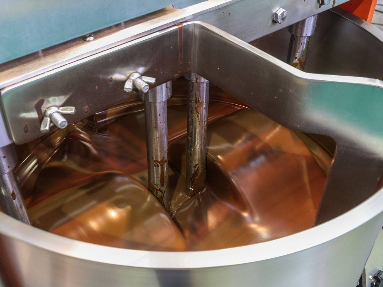 На Украине начали продавать шоколад с личинками