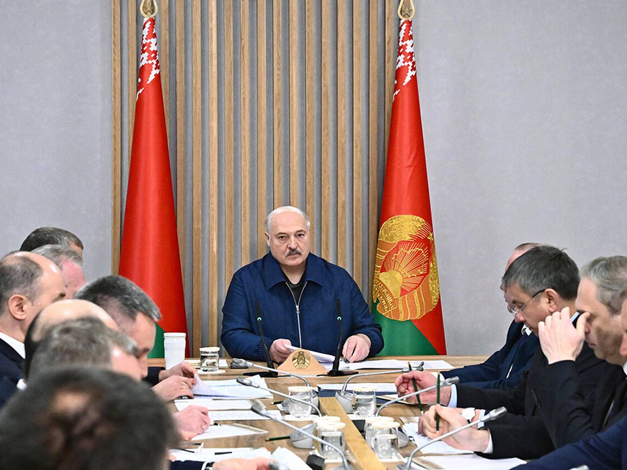 Лукашенко высказался о выживании