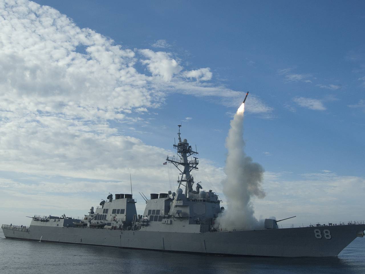 Названа причина смены позиции Трамп по ракетам Tomahawk