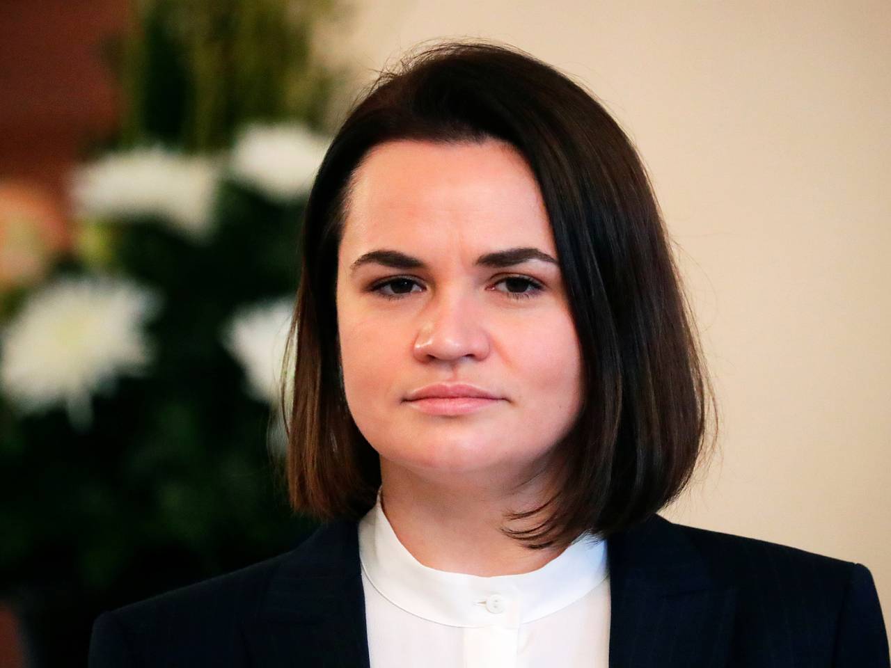 Литва решила снизить уровень охраны Тихановской