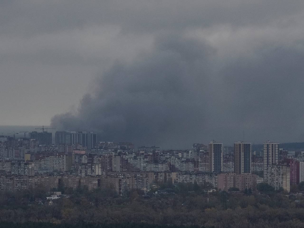 В Киеве вспыхнули сильные пожары