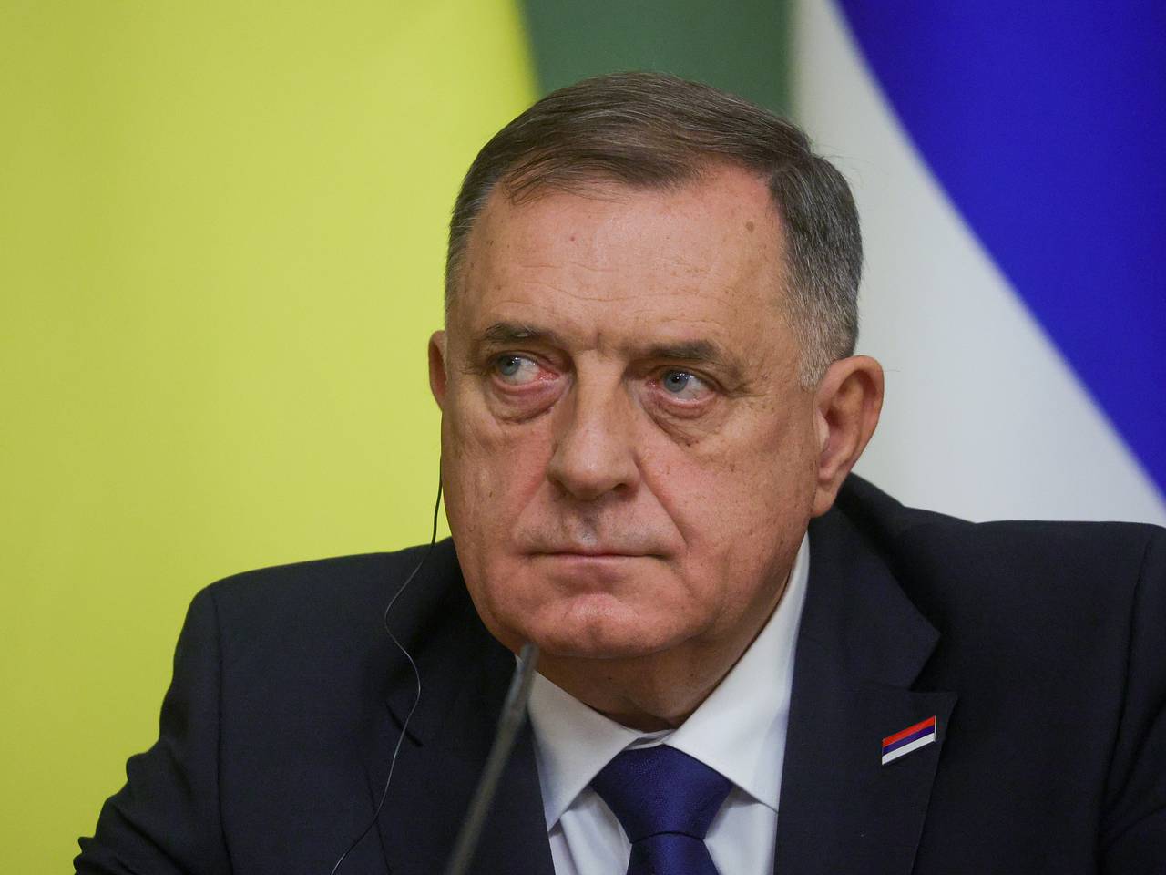 США сняли санкции с Додика