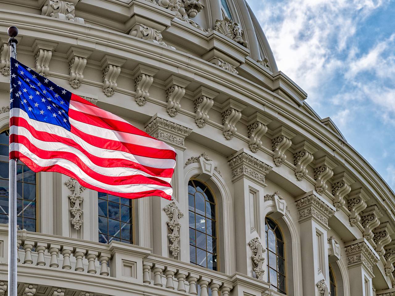 Стало известно о подготовке США новых санкций против России