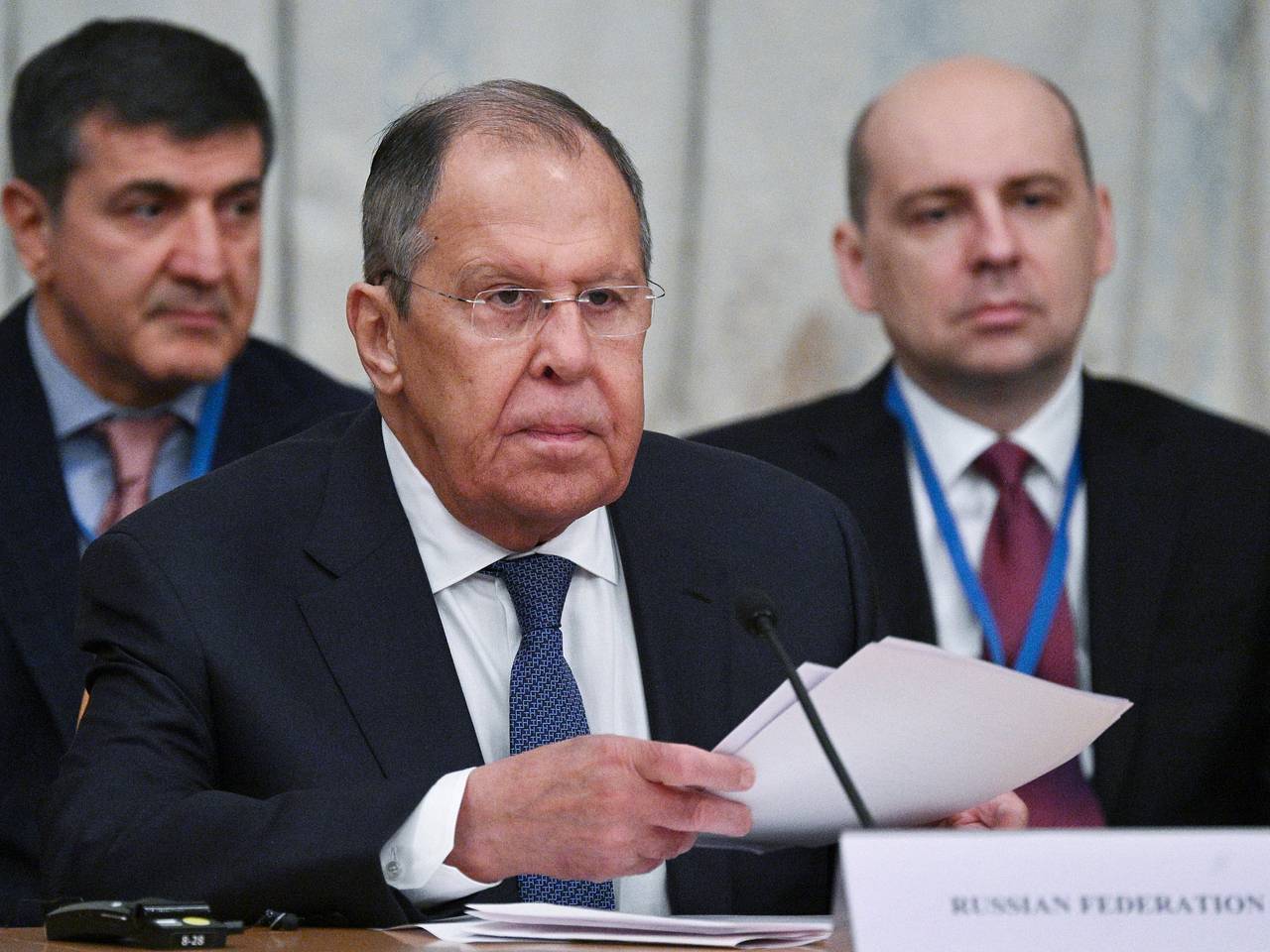 Лавров раскритиковал возобновление санкций против Ирана