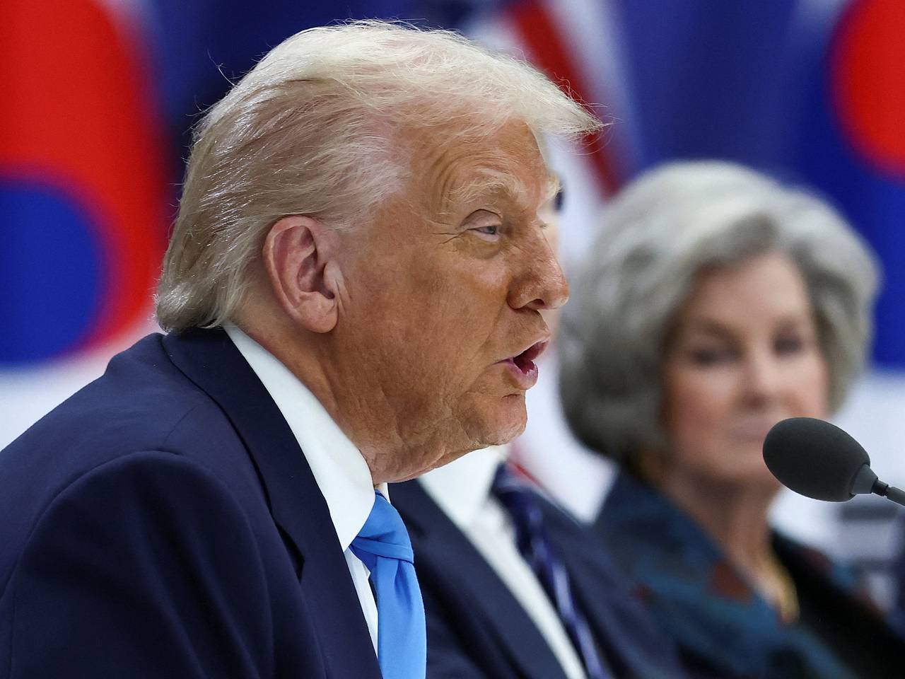 На Западе заявили о ежедневном беспокойстве из-за слов Трампа о ядерных испытаниях