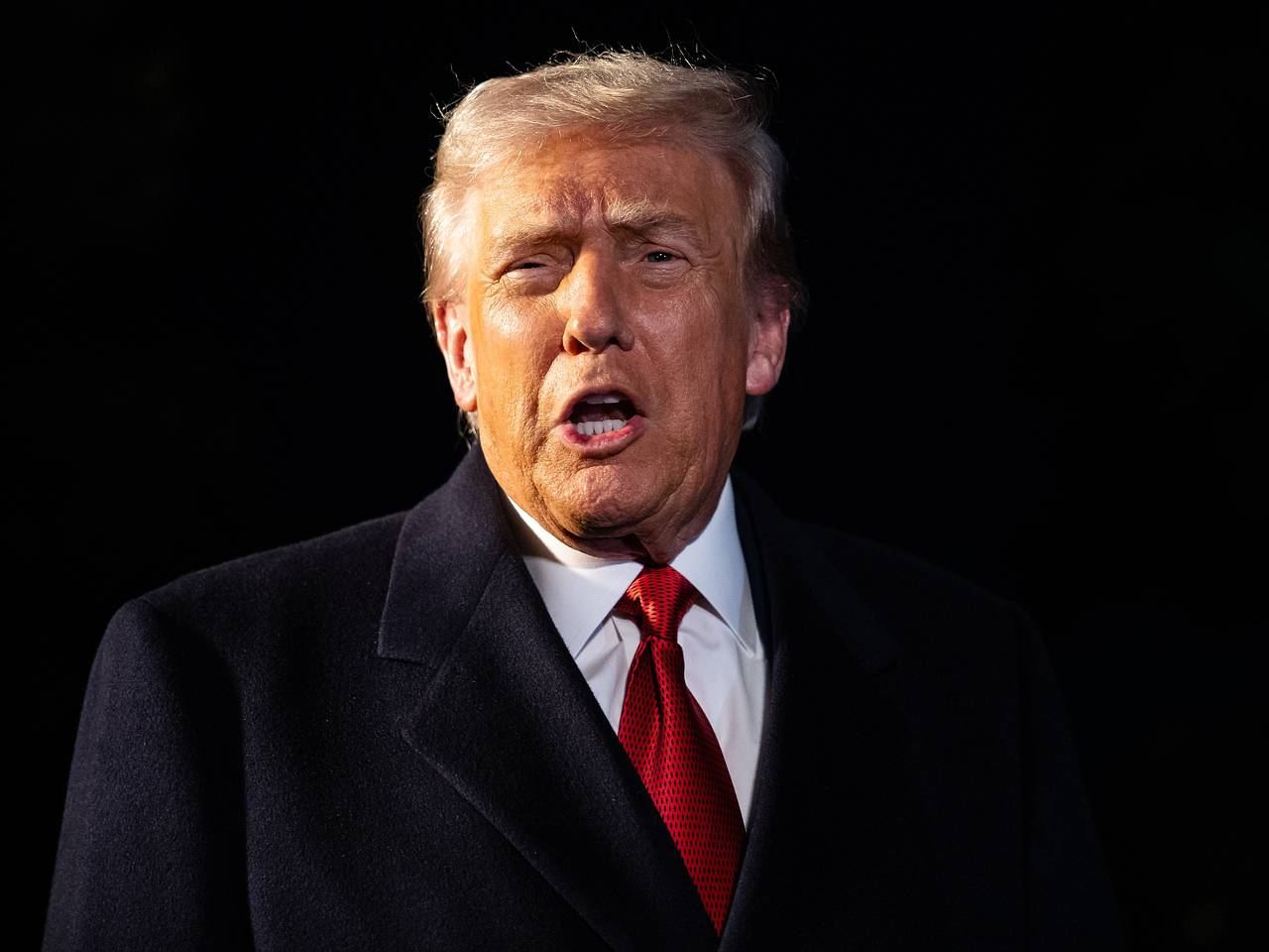 Стало известно о планах Трампа расширить удары против дружественной России стране
