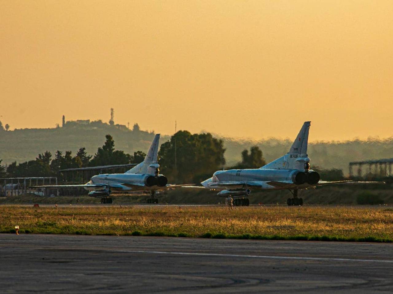 Россия возобновила полеты на военную базу в Сирии