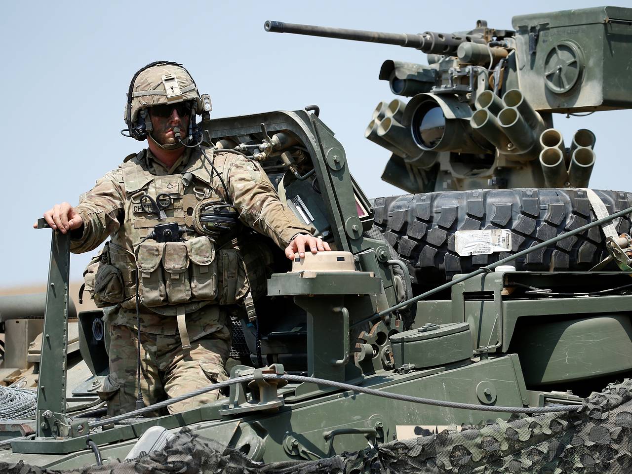 Макрон назвал слабость США на Украине