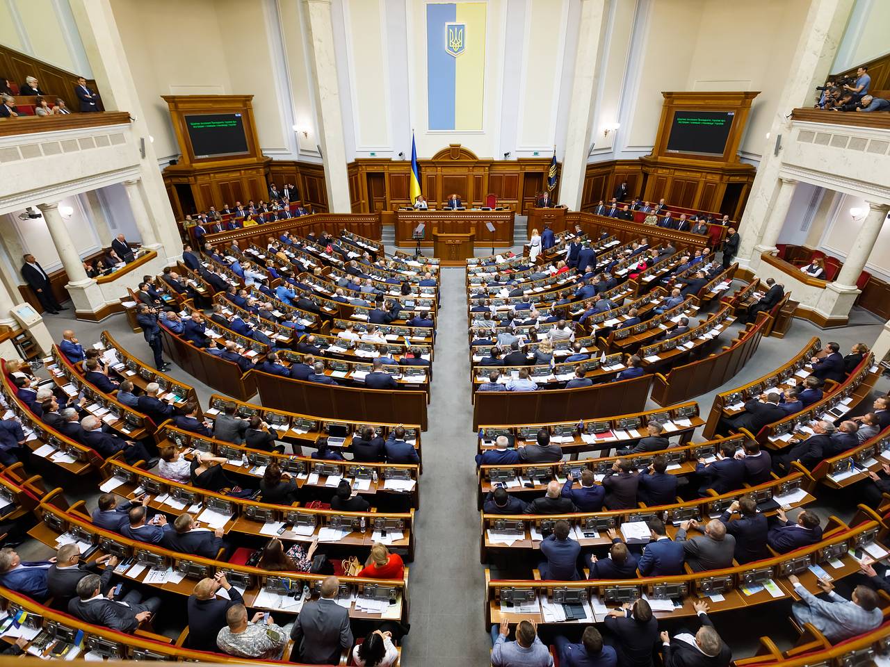 Депутат Рады показал рисунок одной проблемы