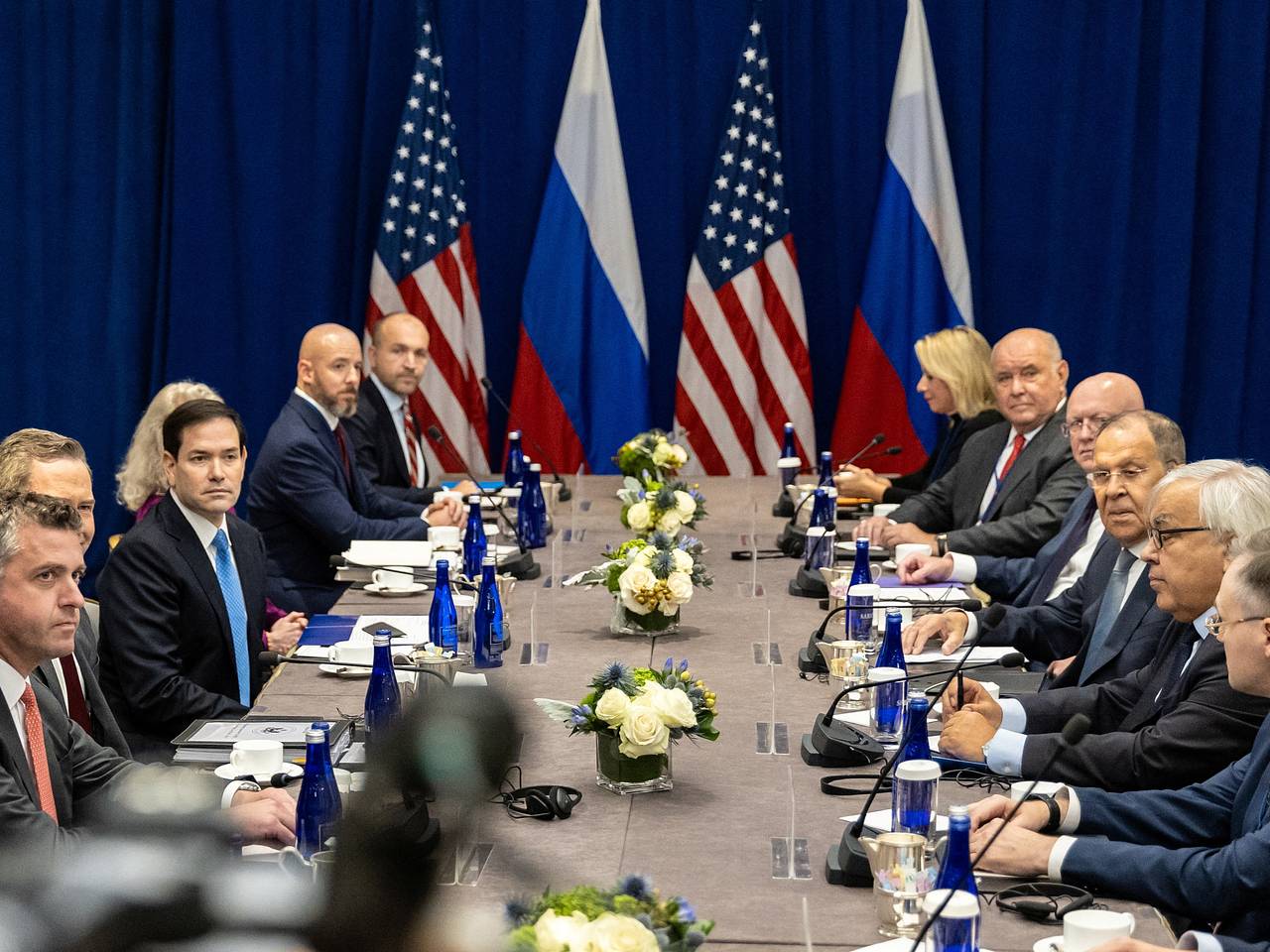 Лавров поразил США во время встречи с Рубио