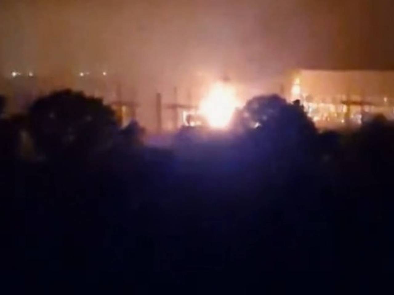 Повились кадры ночных прилетов по Киеву