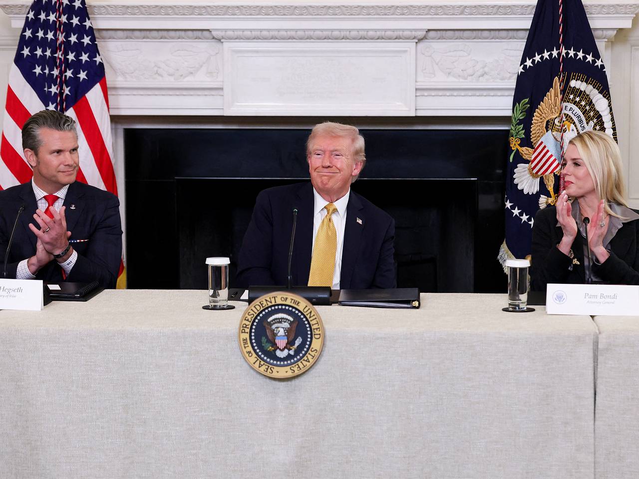 «Посмотрим через шесть месяцев». Трамп отреагировал на слова Путина о новых санкциях