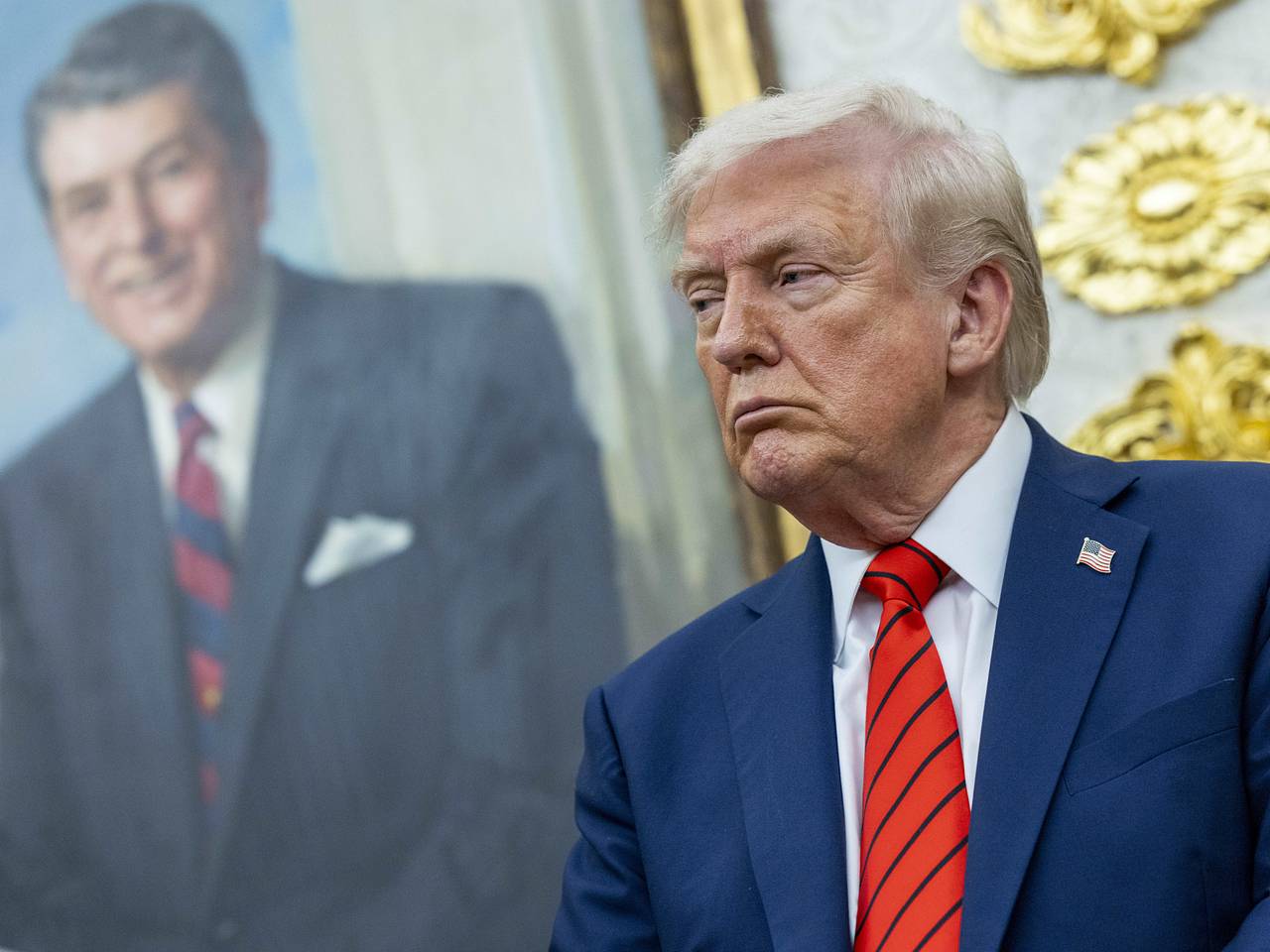 В Пекине назвал заявление Трампа о пошлинах примером «двойных стандартов»