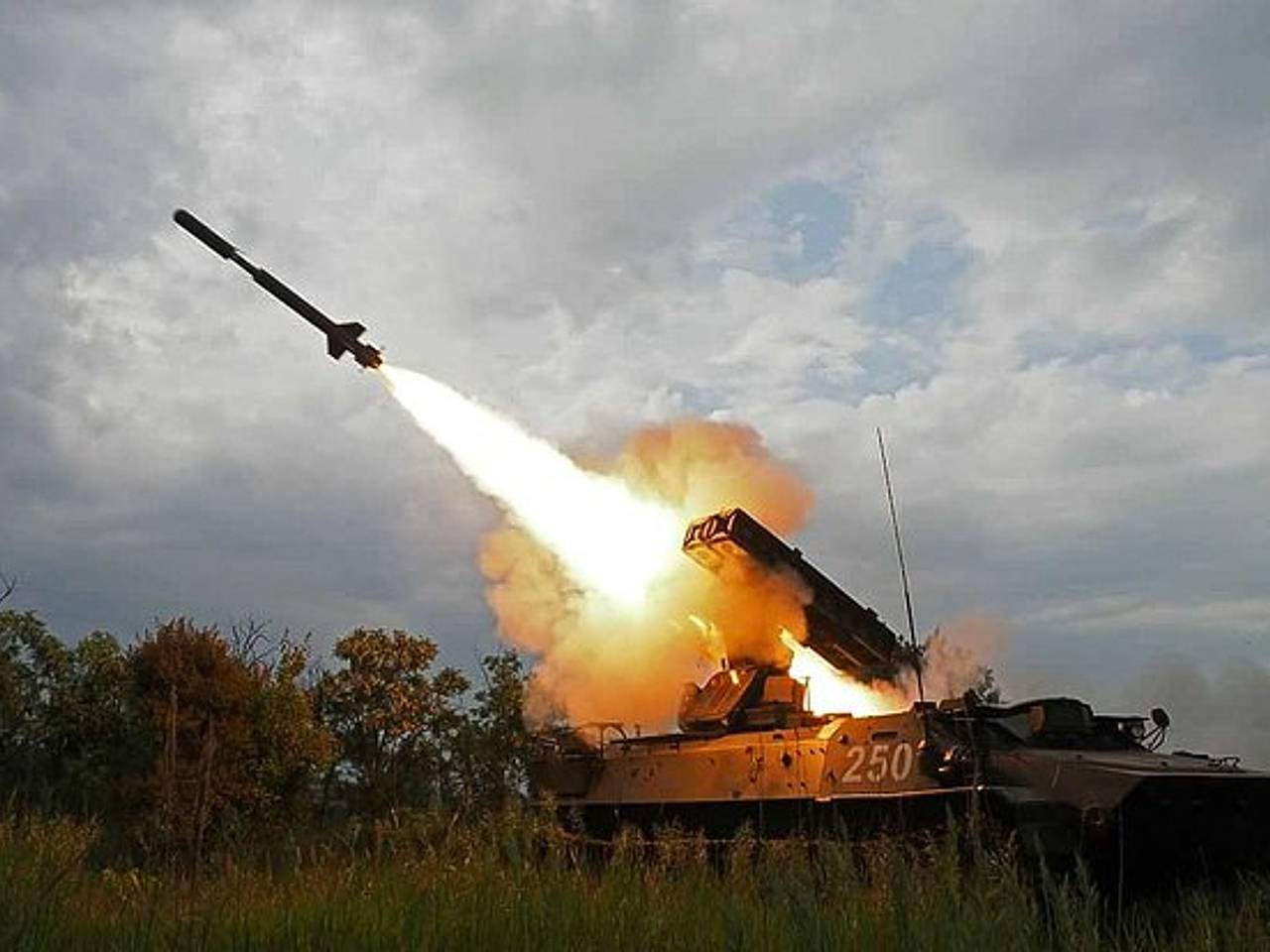 Военный эксперт заявил об «огромном количестве» дронов ВСУ у Купянска