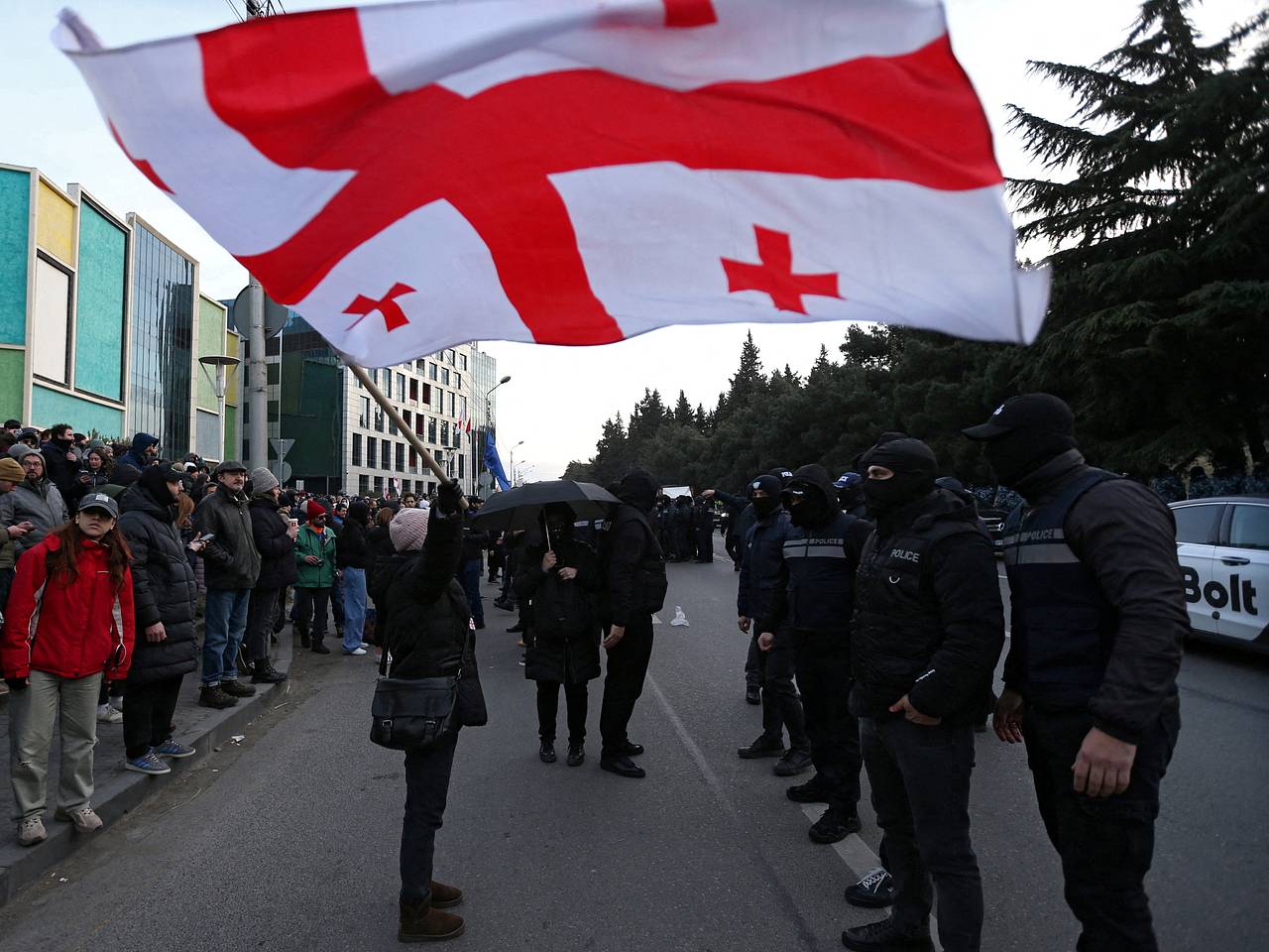 В постсоветской республике вспыхнули протесты после выборов