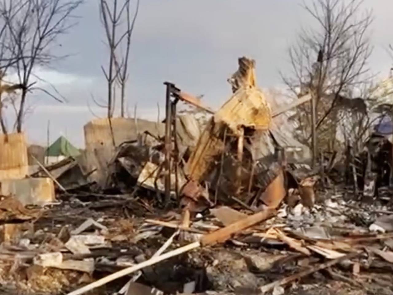 Последствия удара «Искандера» по месту награждения элиты ВСУ показали на видео