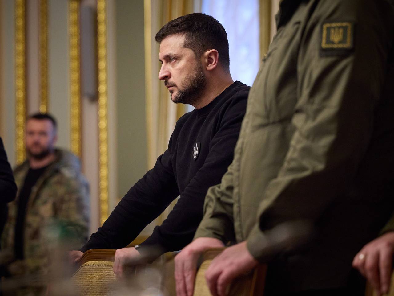 В США обратились к Зеленскому словами «почему не в окопе»