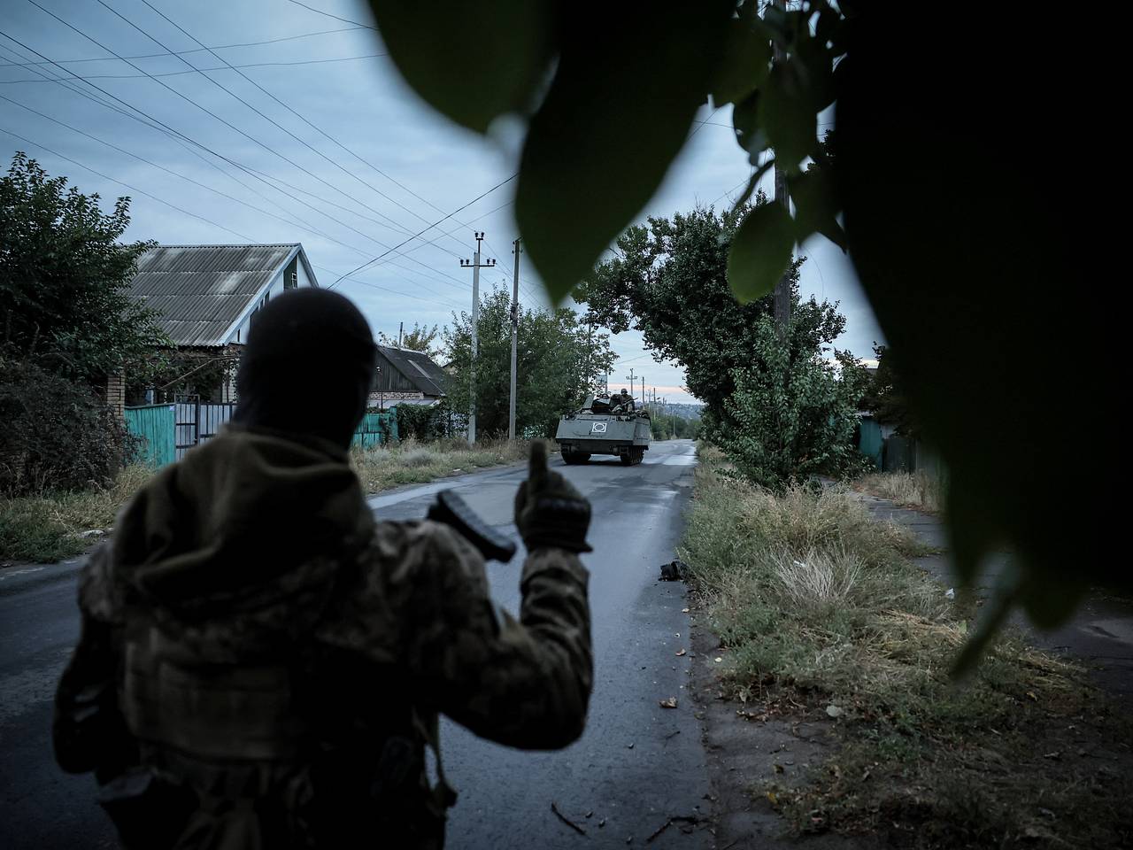 В России рассказали о попавших в окружение офицерах НАТО