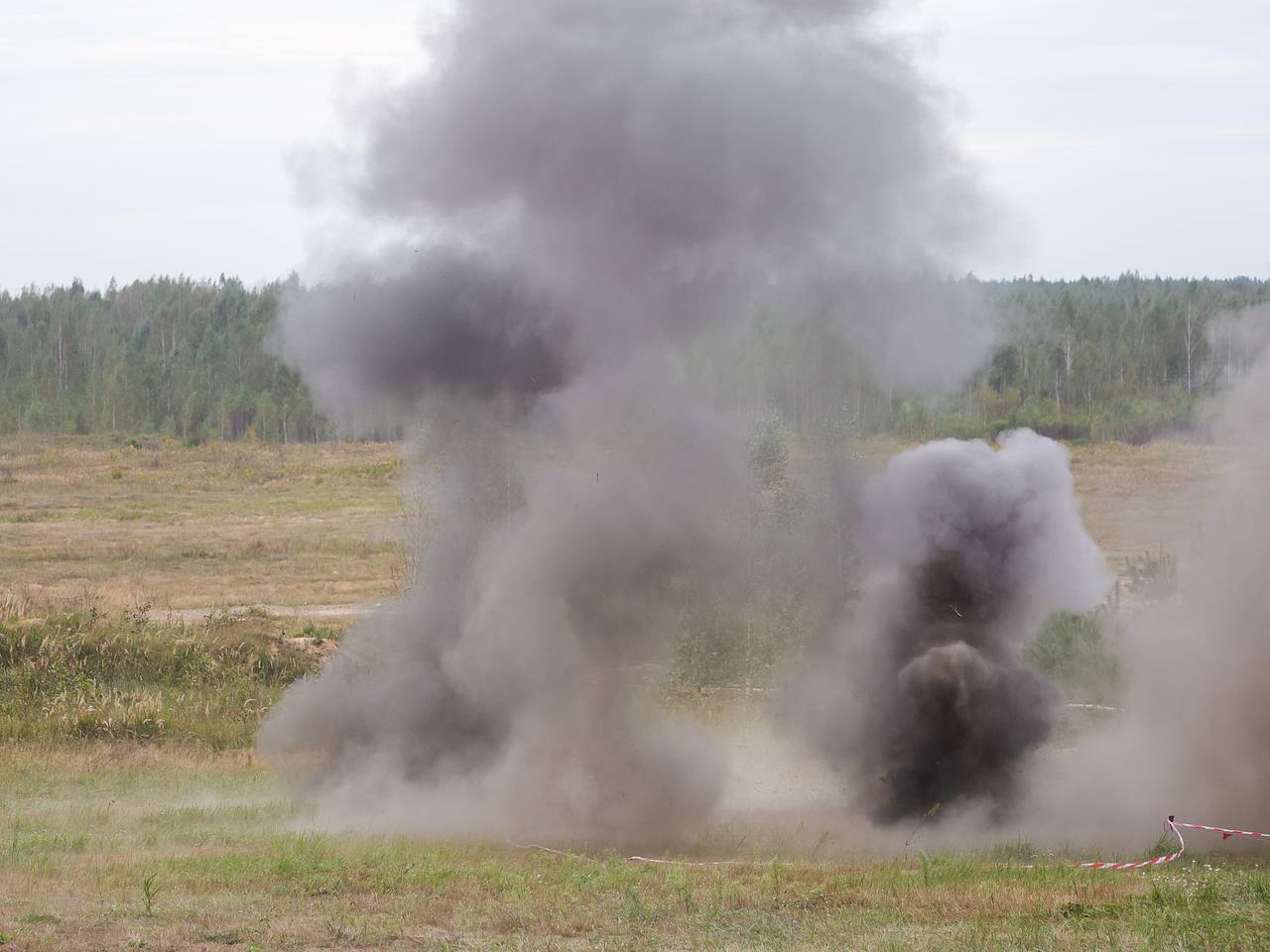 ВСУ дронами ударили по гражданским с белым флагом под Купянском