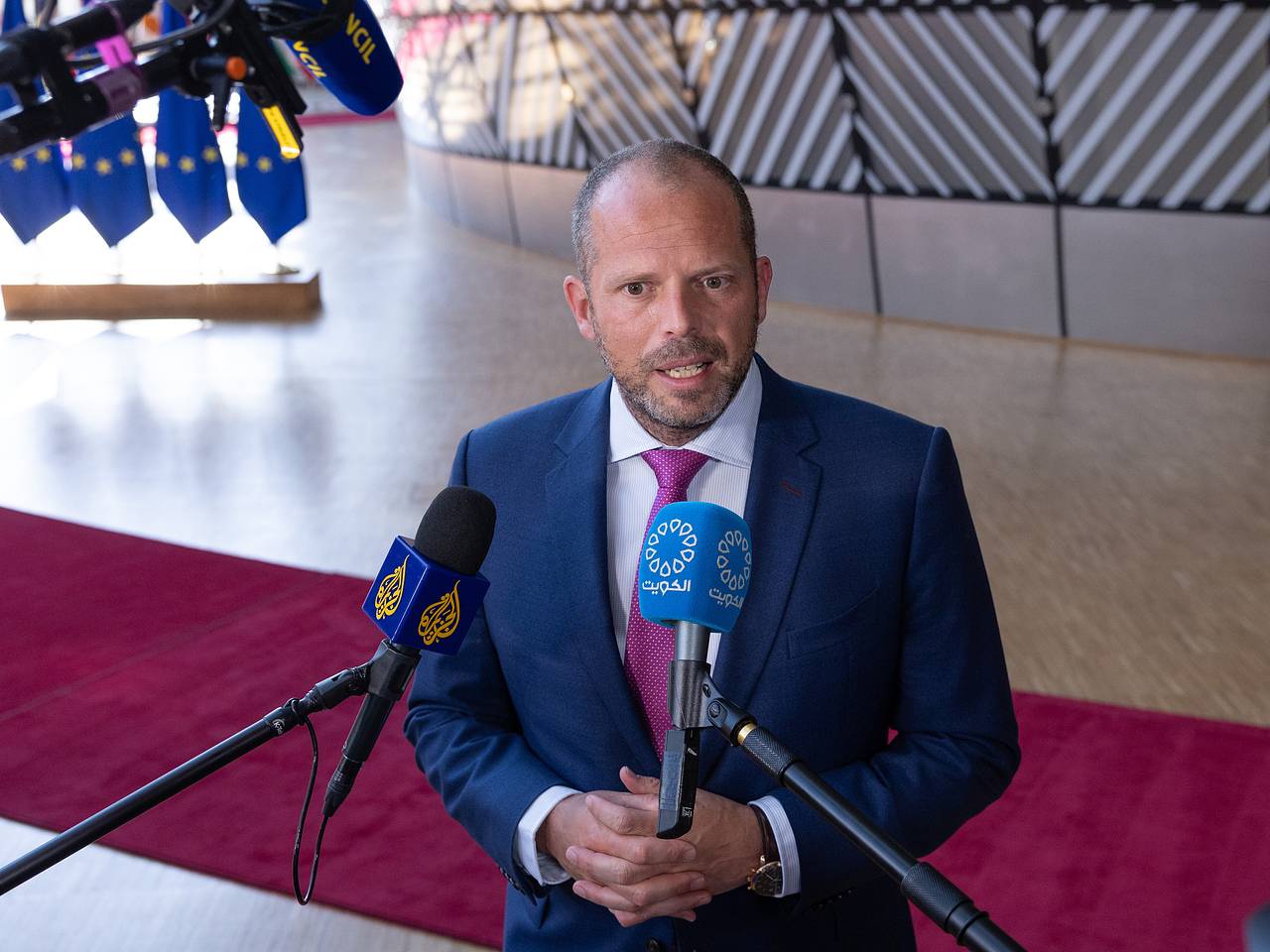 Министр обороны страны НАТО заявил о шпионских БПЛА над авиабазой с ядерным оружием