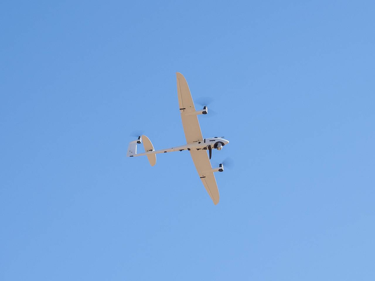 Над военной базой в Бельгии заметили дроны