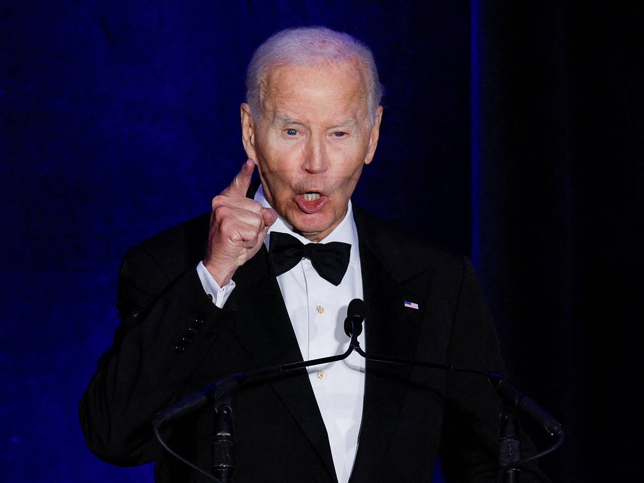 Советник Байдена рассказал о «пощечине Бога» бывшему президенту США